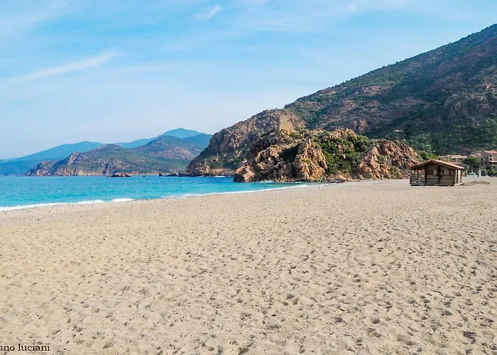Le Golfe Ecolabel Eu Porto (Corsica)